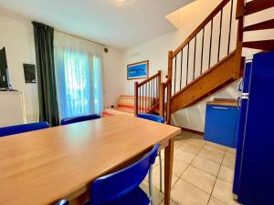 Holiday house with shared pool