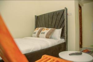 Tiny Haven studio with free WIFI and Parking