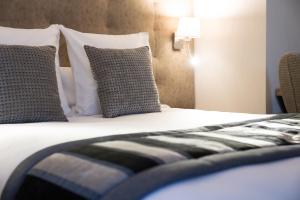 Hotels Hotel Le Rive Droite & SPA : photos des chambres