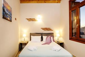 Apartment with Terrace and Balcony room in Odyssey Studios