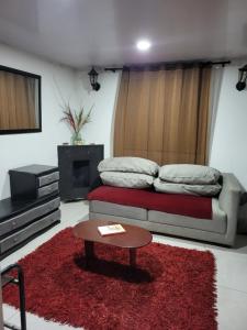 Apartastudio con baño privado y chimenea