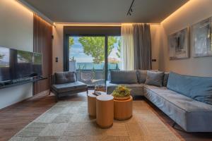 Nama Iconic South Residence