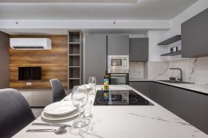 Offshore Suites Apartment in St Julians Centre