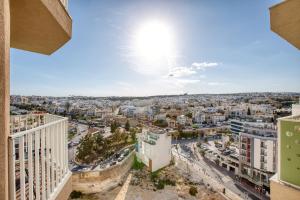 Offshore Suites Apartment in St Julians Centre