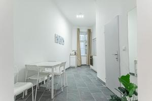 Stylish 1BR Apartment Near Schönbrunn & Westbahnhof Ideal for Longstays
