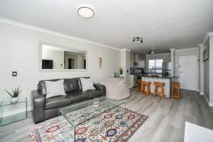 Seaside Living on Kite Beach, Blouberg Sea Spray A204
