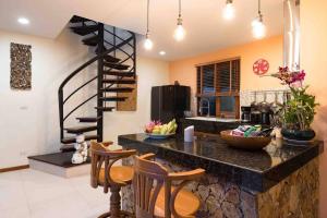 Panoramic sea view North cost bophut night market