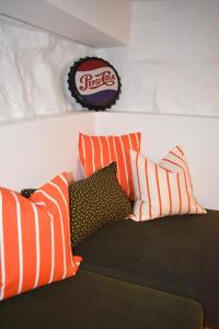 Bold and Vibrant with large bathtub and rain shower