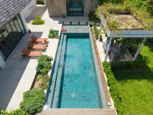 BangTao Luxury 5 Bedroom 1200sqm Modern Bali Style Holiday Villa Quiet and Private Large Private Pool Large Garden