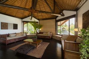 Pearl Farm Beach Resort