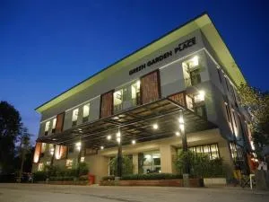 绿色花园广场旅馆 - 乌隆他尼 绿色花园广场旅馆 - 乌隆他尼