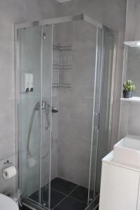 Athenean Porto Pireaus Suites-B1