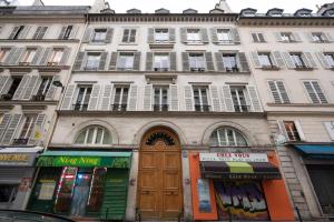 Beautiful apartment at Gare de lEst Republique