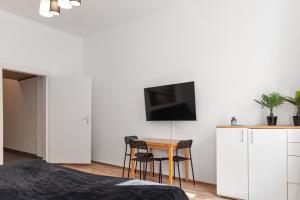 Beautiful 1BR Apartment by Westbahnhof Station Great for Longstays