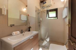 SaffronStays Bay Watch - 3BR beachfront pool villa with bonfire, gazebo & coconut grove lawns along Kelwa shoreline