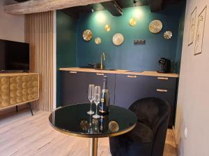 Love room Émeraude - Pièce Secrète en option