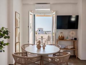 Pounta Condo 2 - Shared pool