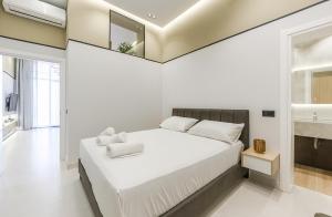 Emily Jacuzzi Veranda by PS