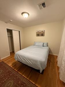 Urban haven 3 Kings bedroom near EWRNYC DTW