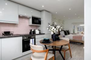 Greenford Apartments