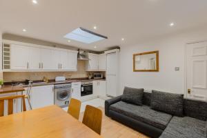 Brilliantly Located 1BDR Flat in Central London