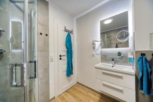 DresdenStay Modern 3 Schlafzimmer Balkon Kamin PS4