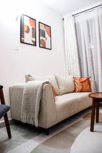 Hauzly- Royal Suburbs Phase 3 by Tsavo