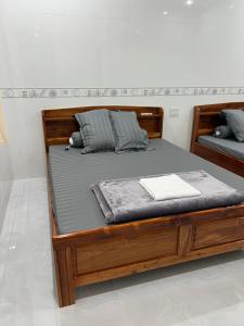 Nhà Nghỉ NHẬT TIÊN