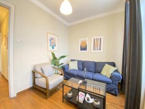 Authentic Vintage 3BR Home - Heart of Beyoğlu