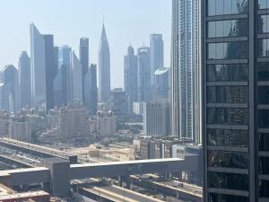 Luxurious Apartment 500 Meters Next to Dubai Mall