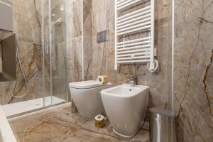 Shopping District - Central Station - Two Room