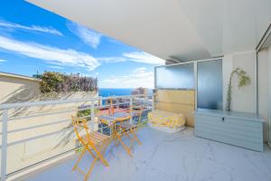 Proche Monaco - Joli deux pièces rénové - EN