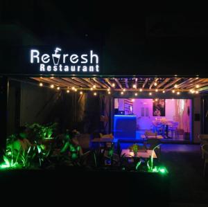Refresh Holidays