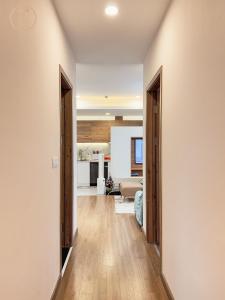 Armin Homes Corner 3 BRs with bathtub