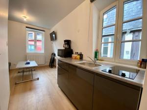 Charmant studio centre-ville - 039