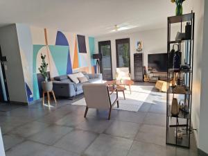 Parenthèse contemporaine - Élégance et nature - 15 min du Circuit des 24h