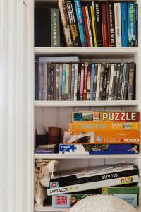 Romantic Island Cottage In Cosy Style Near Beach