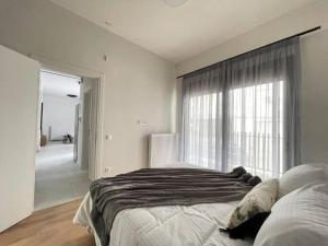 Cityscape Brand New Flat