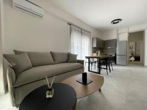 Cityscape Brand New Flat