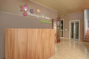 Hotel O Gambir Near Juanda Station Formerly Bunga Dahlia