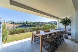 Lakeside Luxury Apartment - La Cala Golf Resort