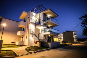 Amphipolis Deluxe Apartments Kavala Greece