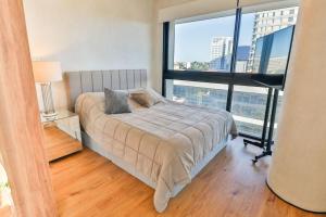 New Studio by Shop del Sol in Prime Location