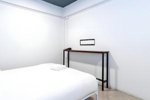 XX Yellow Place Sukhumvit Soi 2 - เยลโล เพลส สุขุมวิทซอย 2