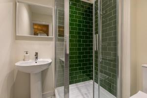 Vacant Nests The Princess Free Parking Cental