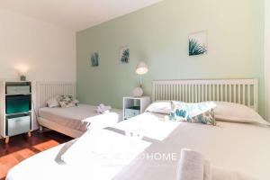 SELECT - Appartement avec vue mer, sur les hauteurs du centre-ville avec parking privé - DOLCE VITA