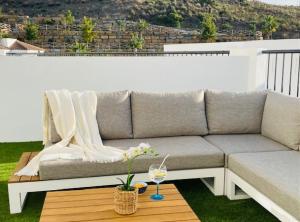 Apart. Paraíso Pueblo - 6 pools - Golf 2001