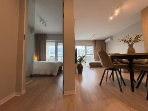 Apartament 345