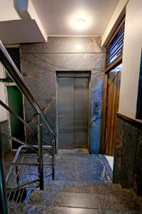 FlexiBay-Girls Hostel North Delhi