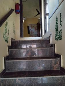 Raghunath Bhawan Yatri Niwas Home Stay AC Or Non AC Rooms
